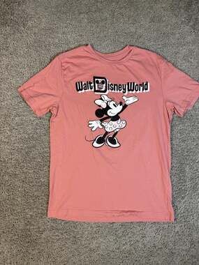 Disney Minnie Mouse Shirt Mens M Pink Walt Disney World Graphic Tee Crewneck